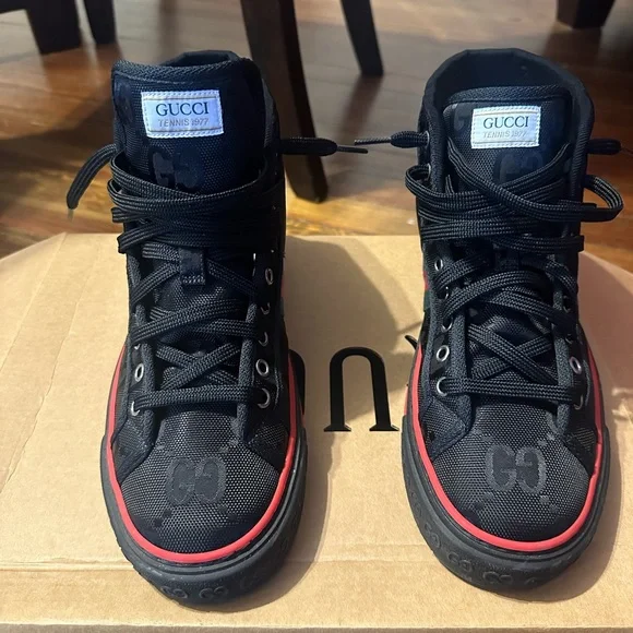 Gucci | Shoes | Authentic Gucci Mens Sneakers Practically 